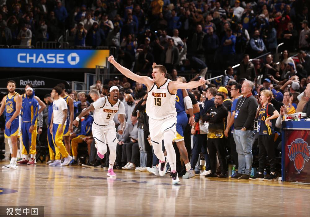 多球迷到現 多球迷到現