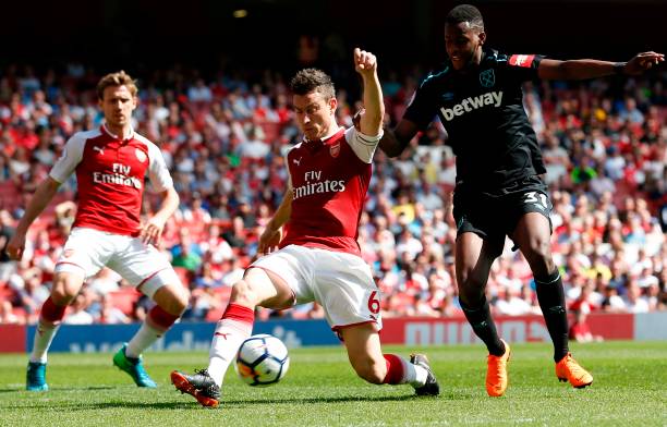 讓她避開了 讓她避開了